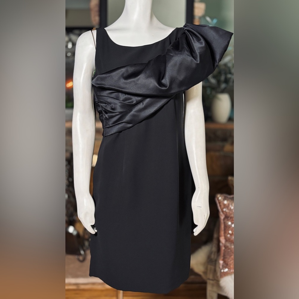 Emanuel Ungaro Black Silk Vaprio Stile Asymmetrical Ruffle Top Sheath Dress Sz 6